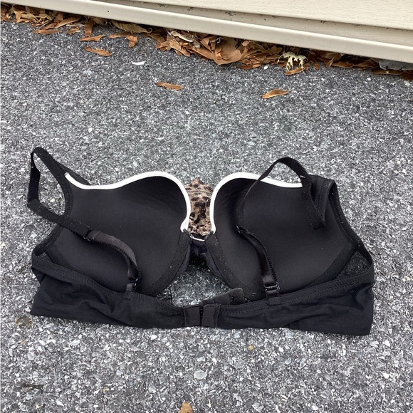 Women’s Victoria’s Secret push-up bra 34B - Picture 5 of 5